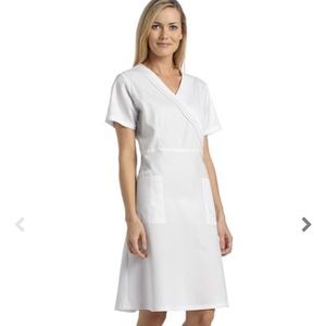 NWOT white nurse scrub dress pinning dress